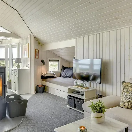 Thrond - 200m From The Sea In Western Jutland By Interhome